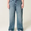 Hoch geschnittene Baggy-Jeans Hoch geschnittene Baggy-Jeans