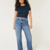 Hoch geschnittene Dad-Jeans in dunkler Waschung Hoch geschnittene Dad-Jeans in dunkler Waschung