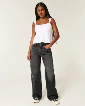 Hoch geschnittene, gewaschene schwarze Baggy-Jeans