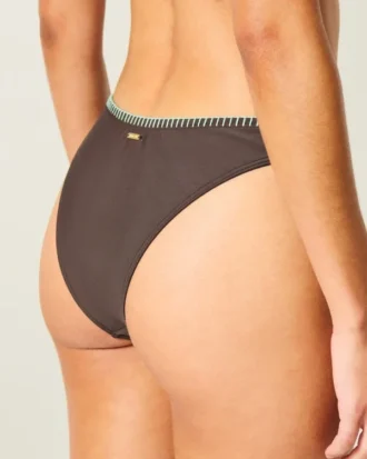 Hoch geschnittener Cheekiest Bikini-Slip