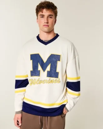 Hockey-Trikot mit Grafik der University of Michigan Wolverines