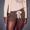Holiday Vault Release Satin-Krawatte Flanell-Mini-Shorts Holiday Vault Release Satin-Krawatte Flanell-Mini-Shorts