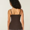 Holiday Vault Release Spitzenbesetztes Layering-Top