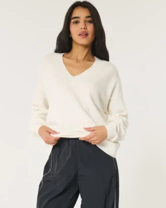 Hollister Comfy Cloud Oversized-Pullover mit V-Ausschnitt