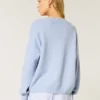 Hollister Comfy Cloud Oversized-Pullover mit V-Ausschnitt Hollister Comfy Cloud Oversized-Pullover mit V-Ausschnitt