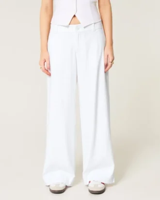 Hollister Livvy Hose mit niedriger Leibhöhe und weitem Bein