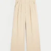 Hollister Livvy Ultra High-Rise Hose aus Leinenmischung mit weitem Bein Hollister Livvy Ultra High-Rise Hose aus Leinenmischung mit weitem Bein