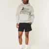 Hybrid-Shorts in mittlerer Länge Hybrid-Shorts in mittlerer Länge