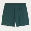 Hybrid-Shorts in mittlerer Länge Hybrid-Shorts in mittlerer Länge