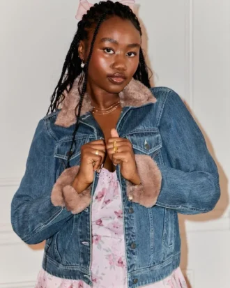 Jeansjacke mit Kunstfellbesatz