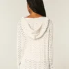 Kapuzen-Strickjacke mit offener Masche ohne Verschluss Kapuzen-Strickjacke mit offener Masche ohne Verschluss