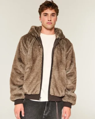 Kapuzenjacke aus Kunstfell