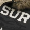 Kapuzenjacke mit Kunstfellbesatz und Reißverschluss, Big Sur-Grafik