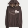Kapuzenpullover mit Kunstfellfutter und Grafik