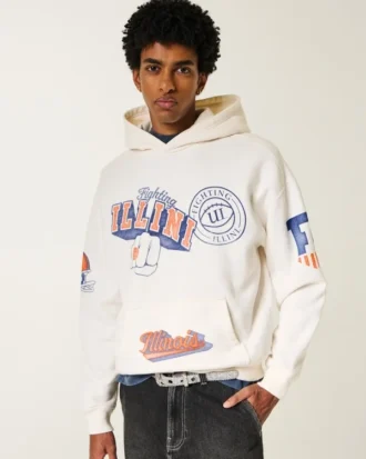 Kastenförmiger Hoodie mit Fighting Illini-Grafik der University of Illinois Kastenförmiger Hoodie mit Fighting Illini-Grafik der University of Illinois