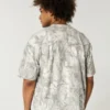 Kastenförmiges, schweres Crop-T-Shirt mit Camouflage-Print Kastenförmiges, schweres Crop-T-Shirt mit Camouflage-Print