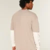Kastenförmiges, schweres, gewaschenes Baumwoll-T-Shirt mit Rundhalsausschnitt
