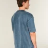 Kastenförmiges, schweres, gewaschenes Baumwoll-T-Shirt mit Rundhalsausschnitt