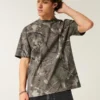 Kastig geschnittenes, schweres Camouflage-T-Shirt Kastig geschnittenes, schweres Camouflage-T-Shirt