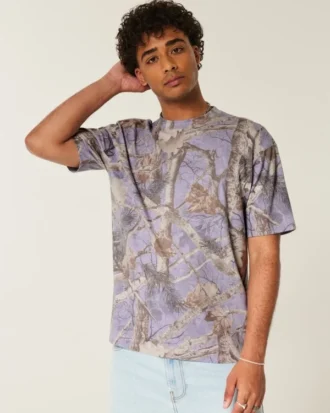 Kastig geschnittenes, schweres Camouflage-T-Shirt Kastig geschnittenes, schweres Camouflage-T-Shirt