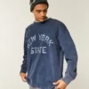 Kastig geschnittenes, schweres Langarm-T-Shirt mit New York State-Grafik Kastig geschnittenes, schweres Langarm-T-Shirt mit New York State-Grafik
