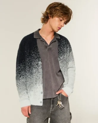 Kastiger, flauschiger Cardigan