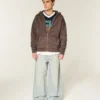 Kastiger Hoodie mit Reißverschluss Kastiger Hoodie mit Reißverschluss