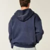 Kastiger Hoodie mit Reißverschluss Kastiger Hoodie mit Reißverschluss