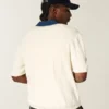 Kastiger Kurzarm-Pullover-Polo Kastiger Kurzarm-Pullover-Polo
