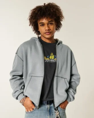 Kastiger, thermofutterter Kapuzenpullover mit Reißverschluss