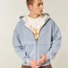 Kastiger, thermofutterter Kapuzenpullover mit Reißverschluss