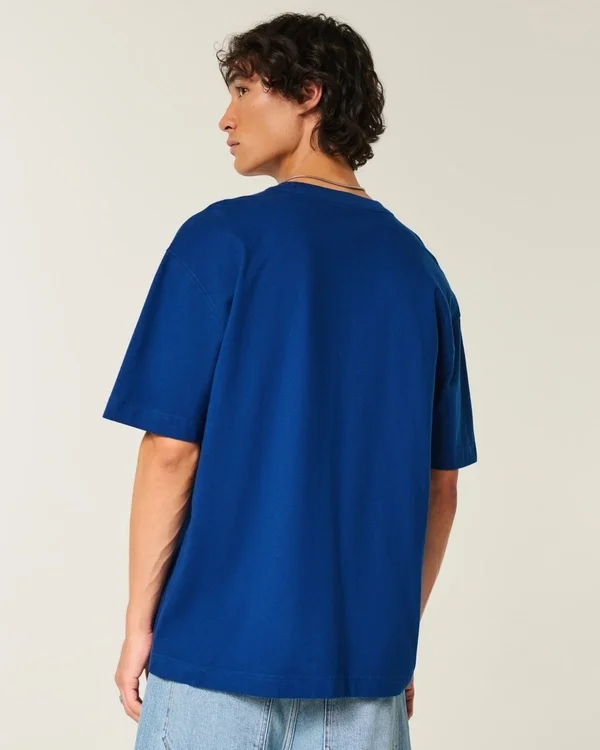 Kastiges Crew-T-Shirt aus schwerer Baumwolle Kastiges Crew-T-Shirt aus schwerer Baumwolle