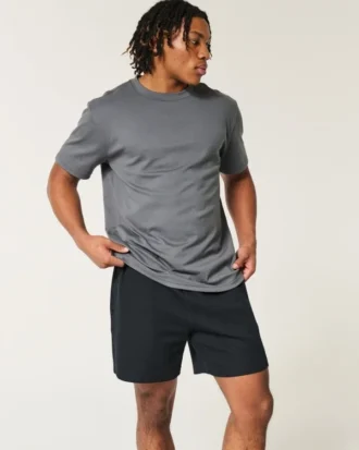 Kühle Fleece-Shorts in mittlerer Länge