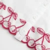Knopf-Minikleid