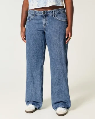 Kurvige Baggy-Jeans mit niedriger Leibhöhe und mittlerer Waschung