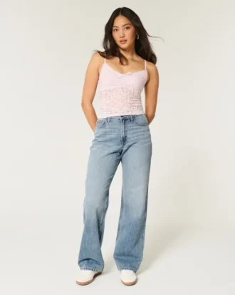 Kurvige High-Rise-Baggy-Jeans in mittlerer Waschung Kurvige High-Rise-Baggy-Jeans in mittlerer Waschung