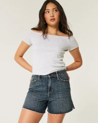 Kurvige, hoch geschnittene, dunkel gewaschene, lockere Jeansshorts 5″