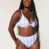 Kurviger, hoch geschnittener Bikini-Slip mit geripptem Cheeky-Schnitt