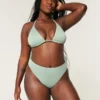 Kurviger, hoch geschnittener Bikini-Slip mit geripptem Cheeky-Schnitt