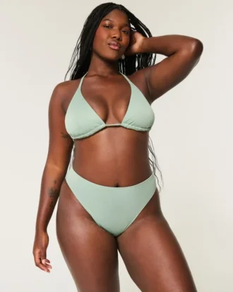 Kurviger, hoch geschnittener Bikini-Slip mit geripptem Cheeky-Schnitt