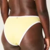 Kurviger, hoch geschnittener Bikini-Slip mit geripptem Cheeky-Schnitt