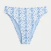 Kurviger, hoch geschnittener Bikini-Slip mit geripptem Cheeky-Schnitt