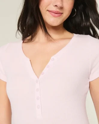 Kurzärmeliges Henley-Shirt