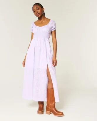 Kurzärmeliges Maxikleid mit offenem Rücken