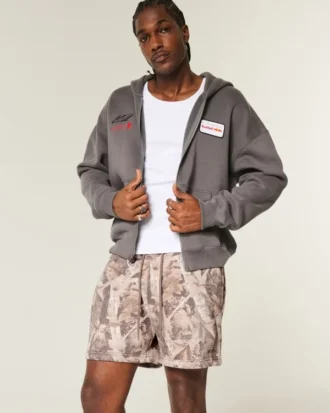 Lange Fleece-Shorts mit Camouflage-Muster