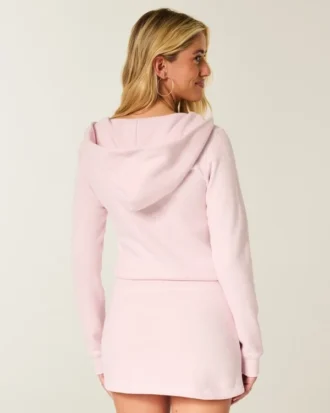 Langärmeliges Fleecekleid mit Kapuze