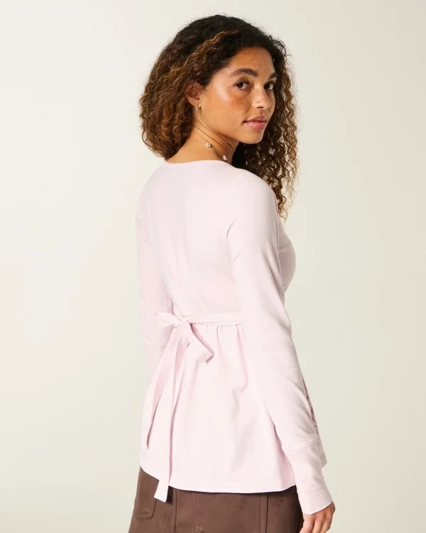 Langärmliges Babydoll-Oberteil mit Grafikprint und gerafftem Brustbereich Langärmliges Babydoll-Oberteil mit Grafikprint und gerafftem Brustbereich