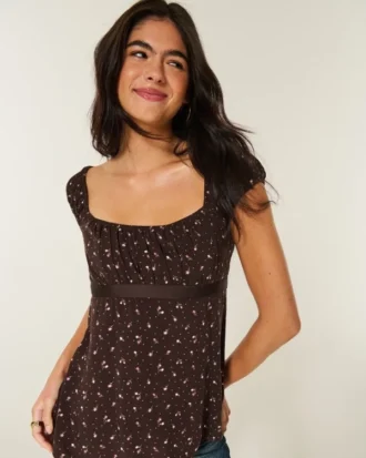 Leichtes Babydoll-Oberteil aus Satin mit Bindeband