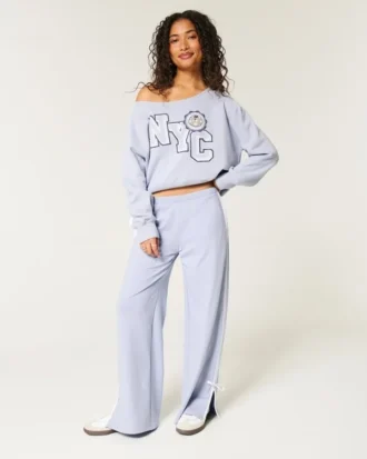 Leichtes Off-Shoulder-Sweatshirt mit NYC-Grafik
