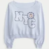 Leichtes Off-Shoulder-Sweatshirt mit NYC-Grafik Leichtes Off-Shoulder-Sweatshirt mit NYC-Grafik